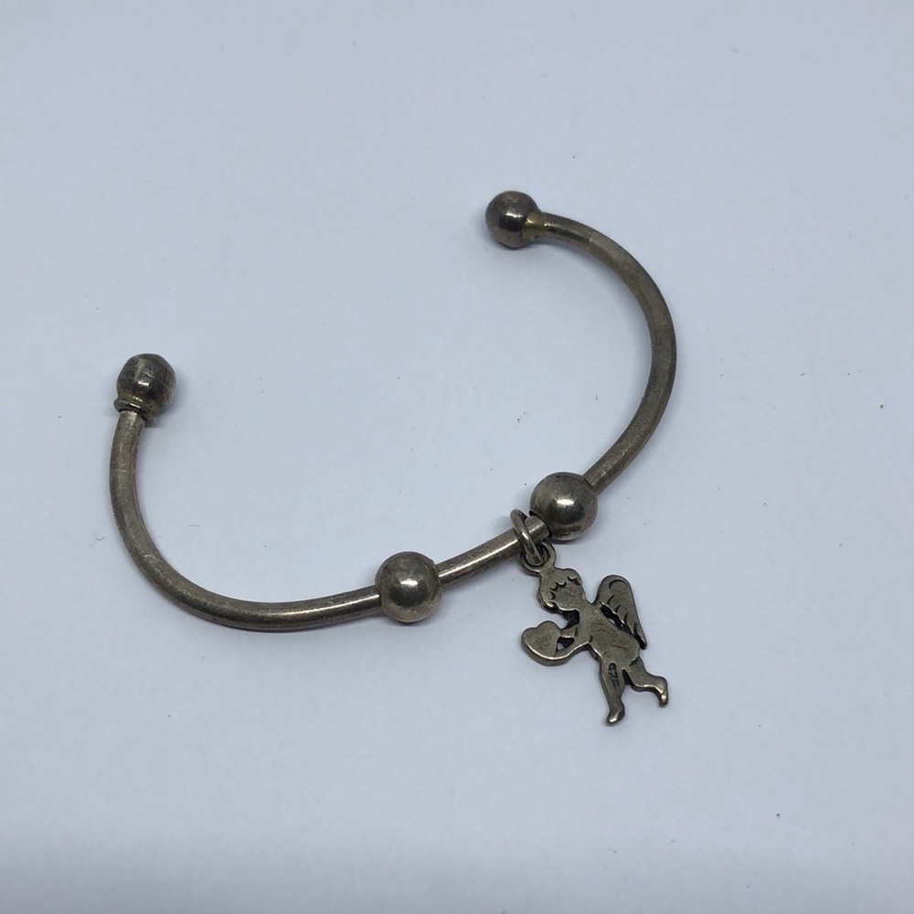 𝅺Vintage solid sterling silver cuff romantic cherub angel charm dangle bracelet